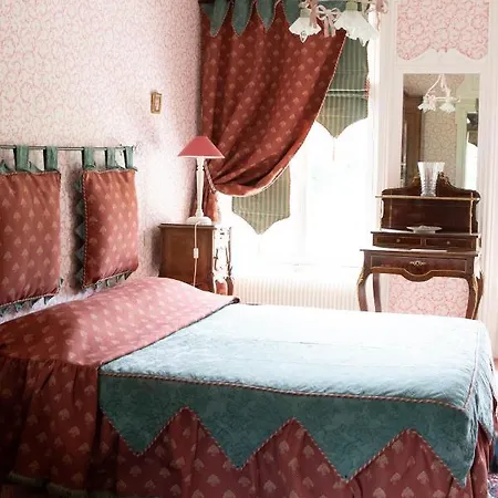 Hotell Domaine De Bertheauville *