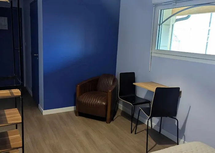 Domaine De Bertheauville Hotel